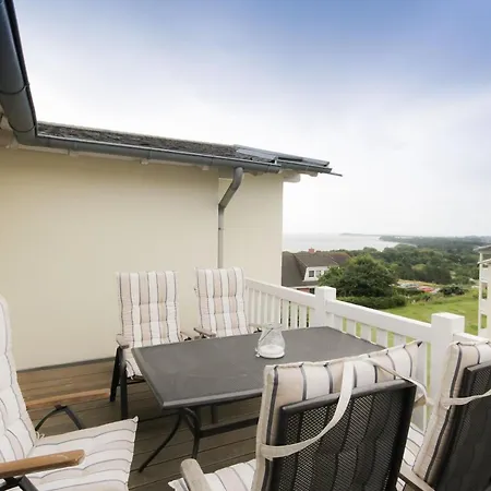 Mit Meerblick Und Balkon, Gratis Nutzung Vom Ahoi Erlebnisbad Und Sauna In Sellin - Meeresblick 50 *