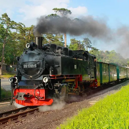 Mit Meerblick Und Balkon, Gratis Nutzung Vom Ahoi Erlebnisbad Und Sauna In Sellin - Meeresblick 50 *