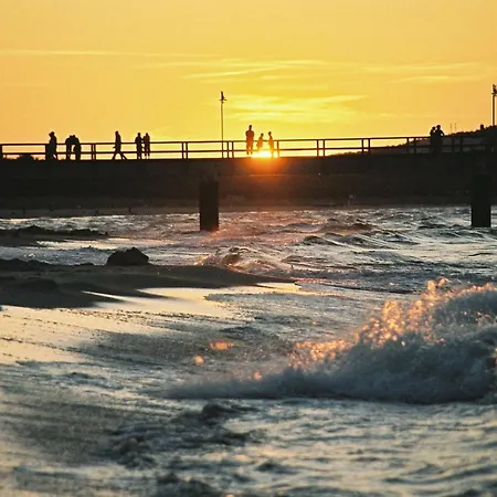 Mit Meerblick Und Balkon, Gratis Nutzung Vom Ahoi Erlebnisbad Und Sauna In Sellin - Meeresblick 50 Апартаменты Гёрен